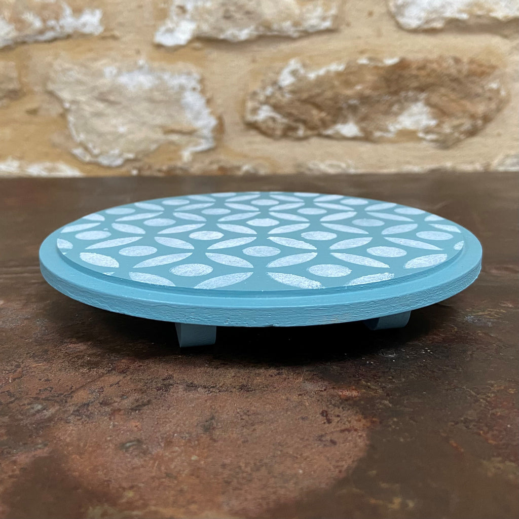 Geometric Stencilled Pot Stand